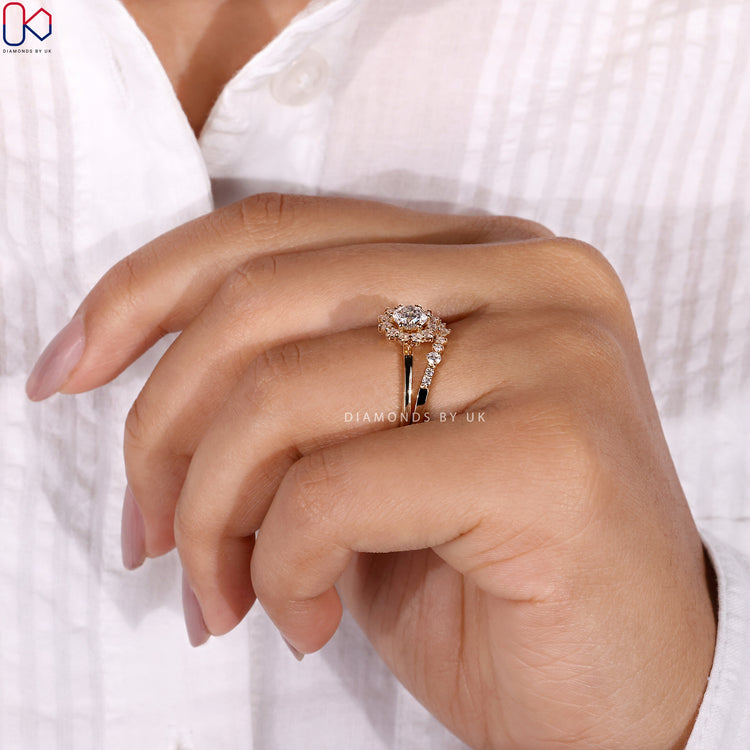 Handmade bridal set featuring lab grown diamond and prong setting.
