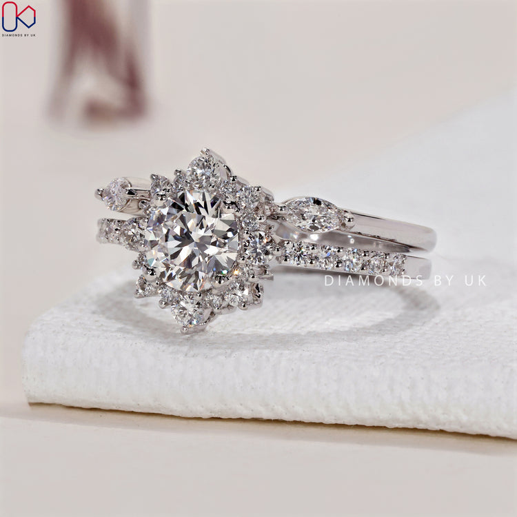 Diamondsbyuk bridal set made with precision and care.