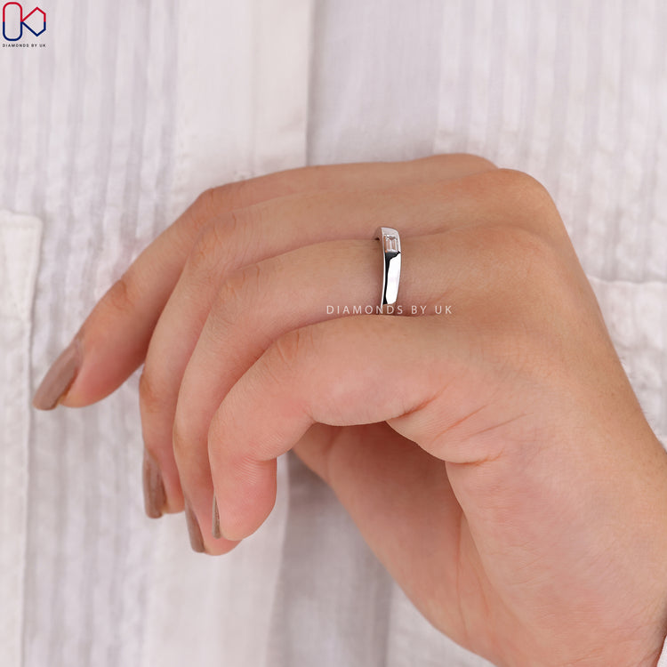 Diamondsbyuk band showcasing exceptional style and premium quality materials.

