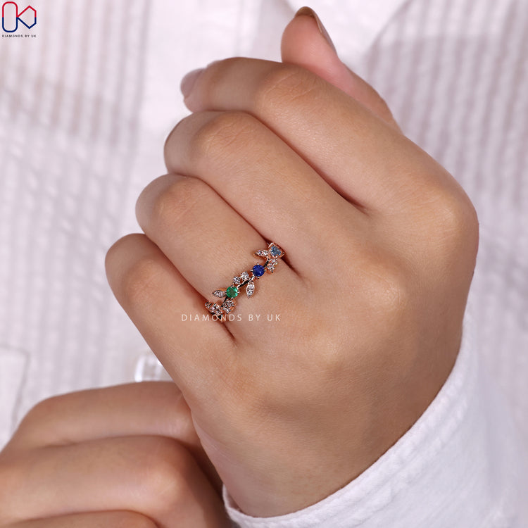 Nature inspired wedding band with intricate details reflecting the beauty of the outdoors.