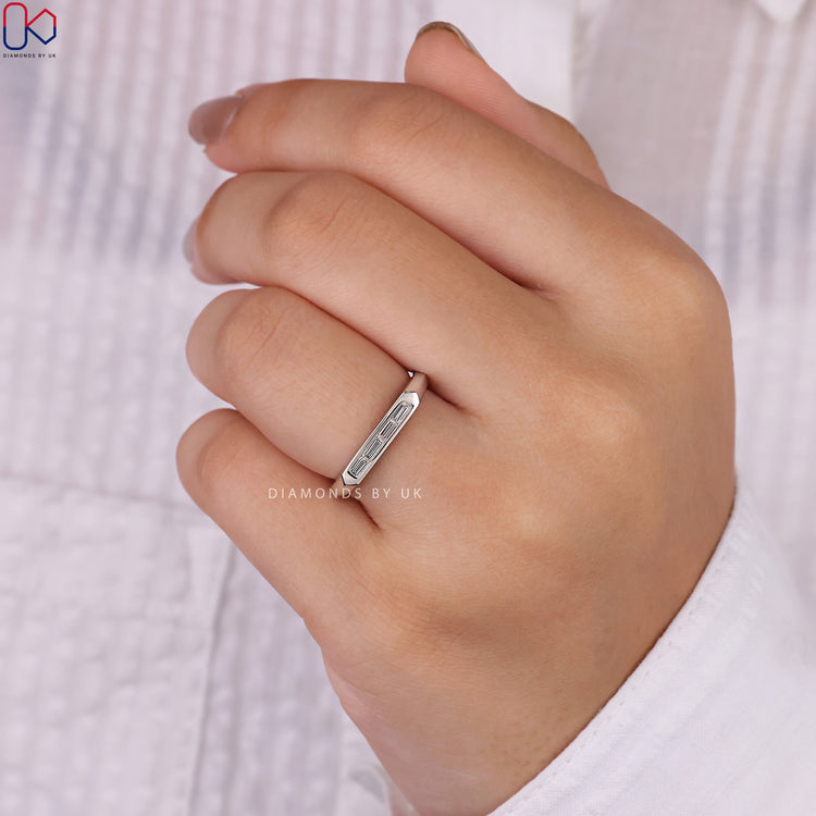 Handmade band created by skilled artisans for a personalised touch.