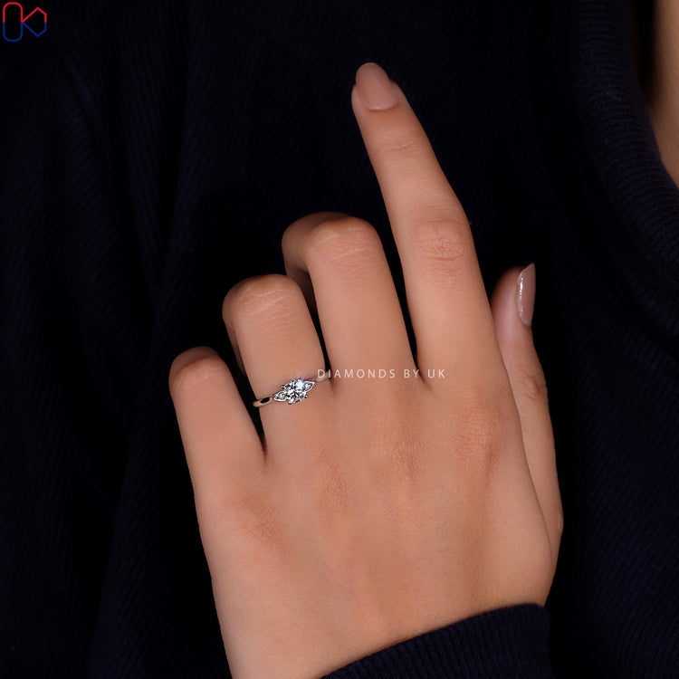 Diamondsbyuk Ring crafted with precision and quality.