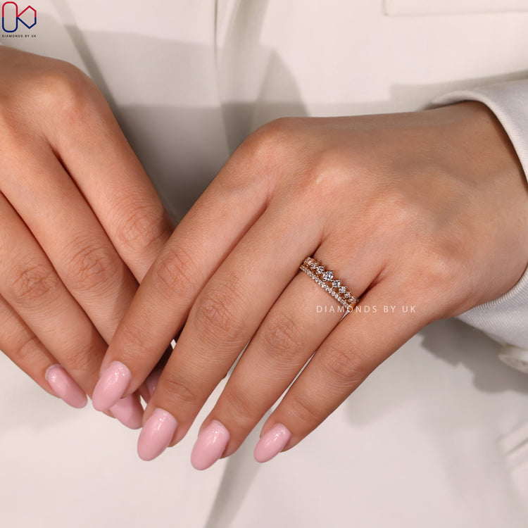 A prong setting wedding band, perfect for lab grown diamond brilliance.