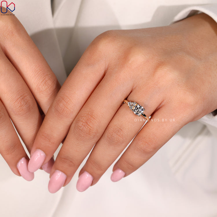 IGI Certified diamond ensuring quality.
