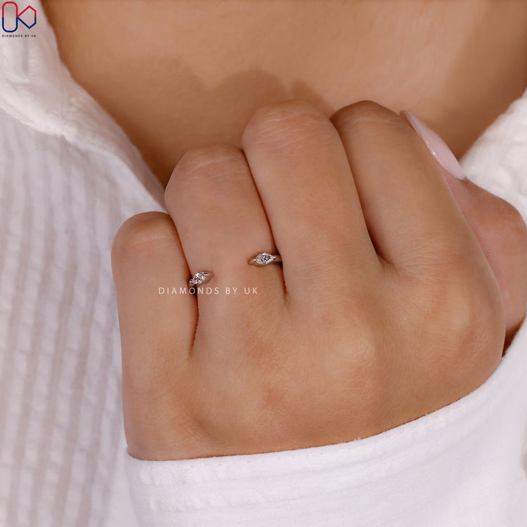 White gold wedding band crafted for timeless elegance and sophistication.
