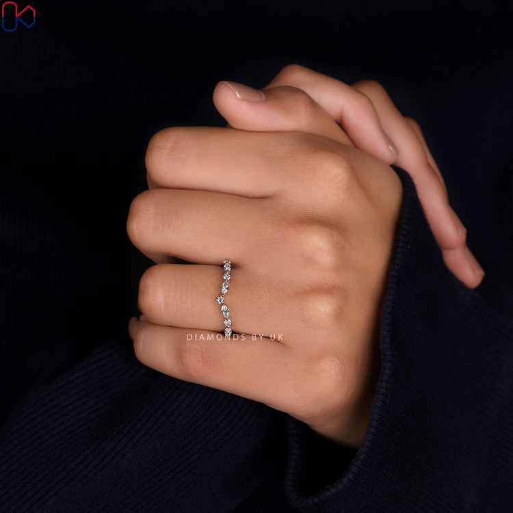 V shaped wedding band crafted for a perfect match to your engagement ring.
