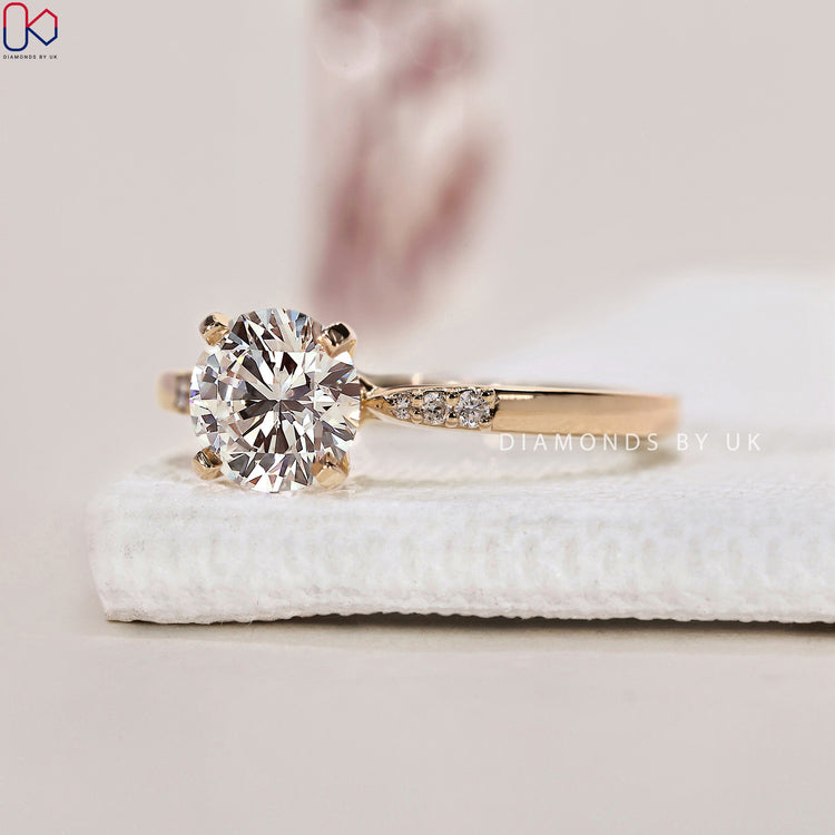 Yellow Gold Ring with timeless elegance and shine.