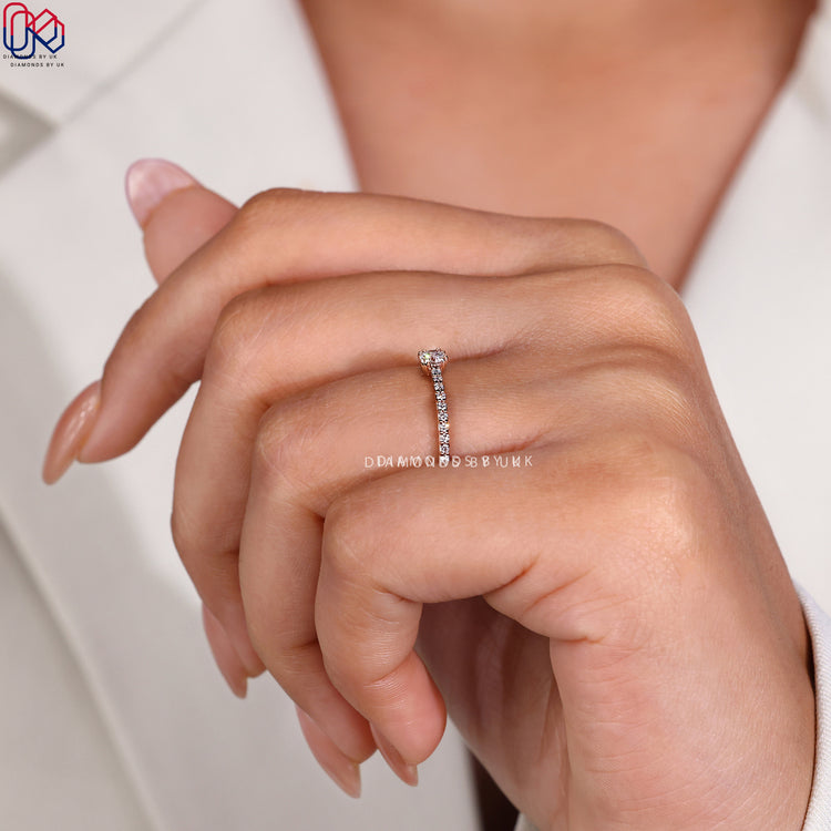 Engagement ring UK featuring a stunning Lab Grown Diamond in a pave setting.

