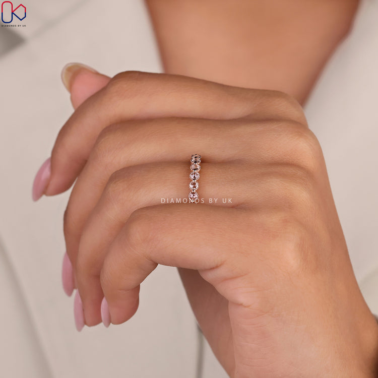 Lab Grown Diamond in custom wedding band.
