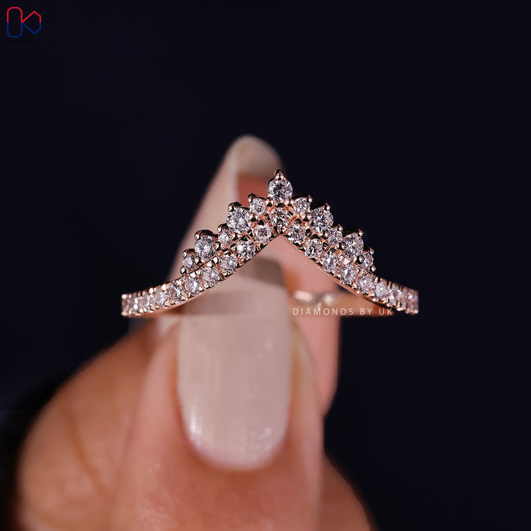 Diamondsbyuk wedding band offering elegance and exceptional quality.
