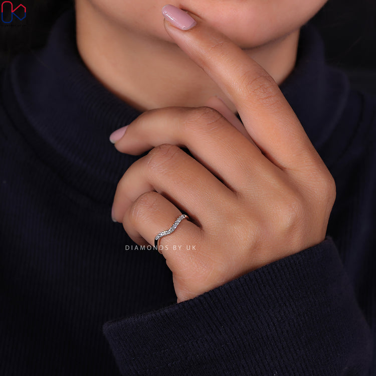 Handmade band crafted by skilled artisans for a unique touch.

