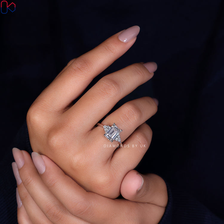 Round Cut Diamond set in a delicate setting.
