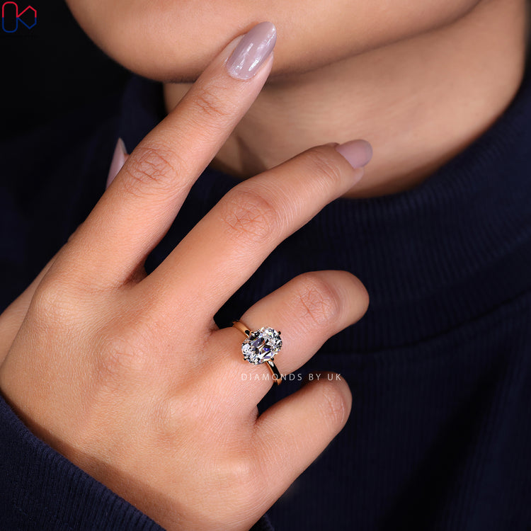 Lab Grown Diamond Ring offering sustainable beauty.
