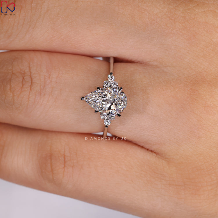 Buy engagement ring UK with exquisite craftsmanship.
