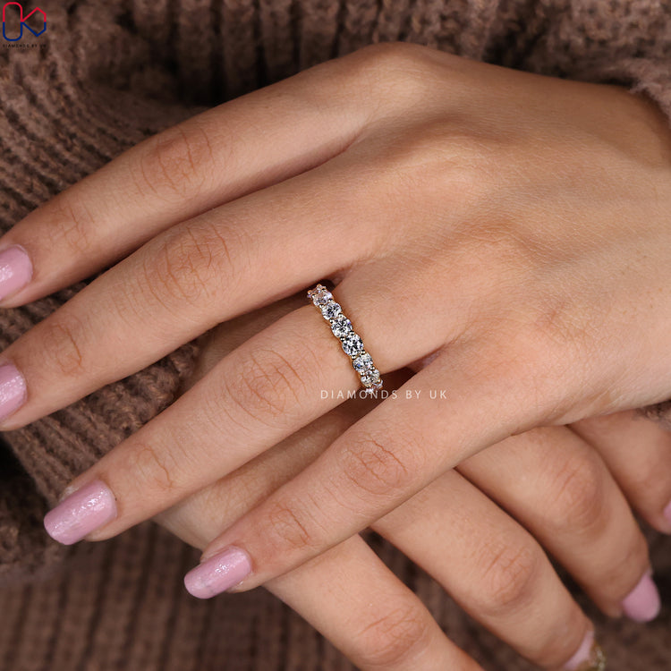 Buy diamond band online from trusted jewellers for your big day.

