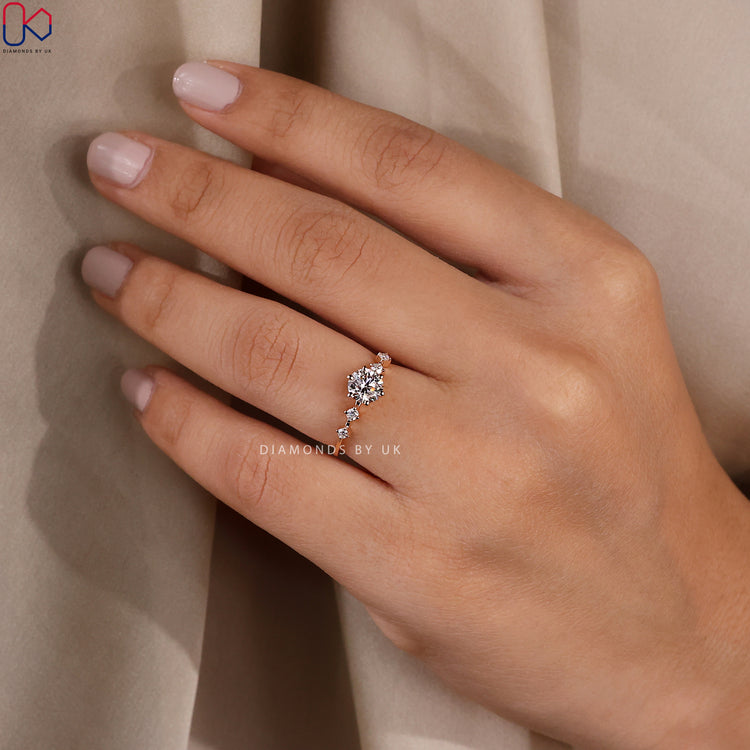 Customisable engagement ring featuring lab grown diamonds.
