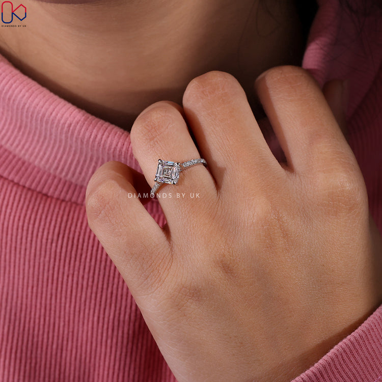 Exquisite handmade ring with an Asscher Cut Diamond Ring detail.
