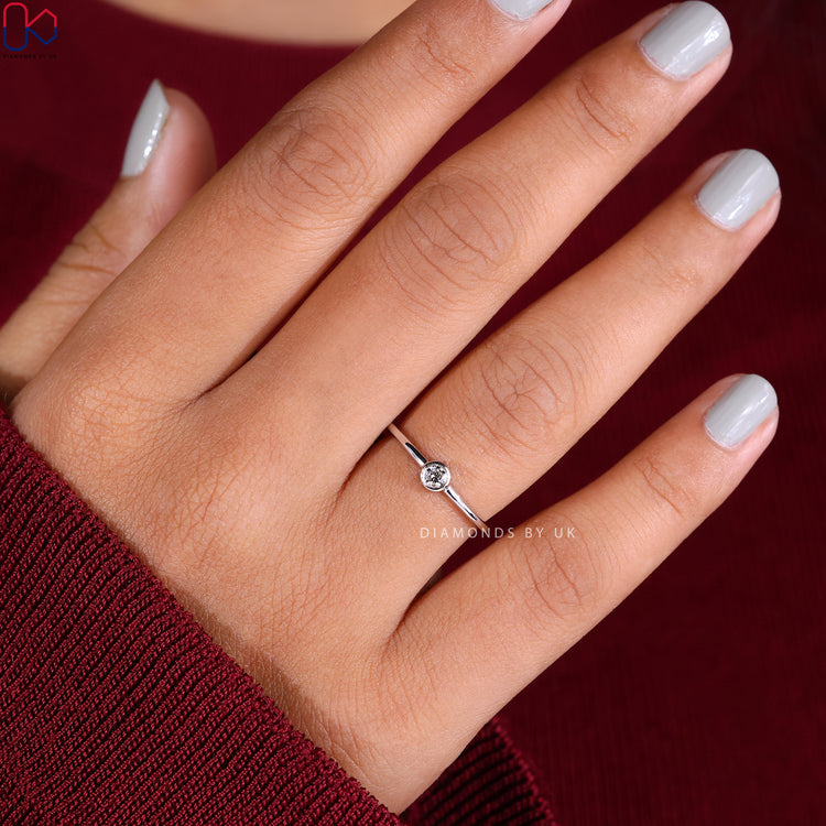 Handmade jewelry with a Lab grown diamond.
