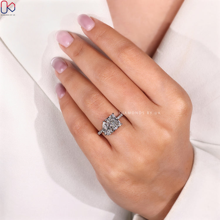 Handmade Toi et Moi ring by Diamondsbyuk.