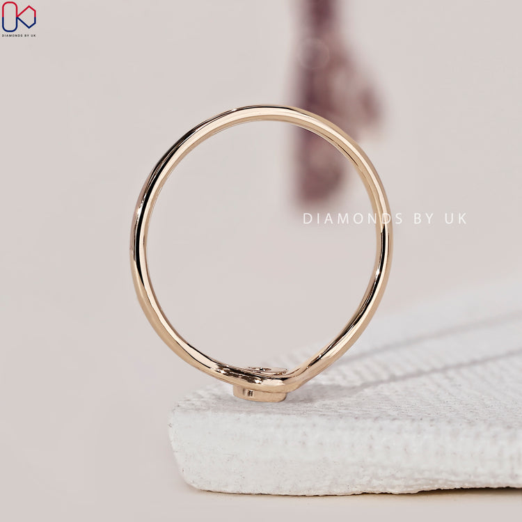 Handmade band created with expert artistry for a unique and personalised touch.
