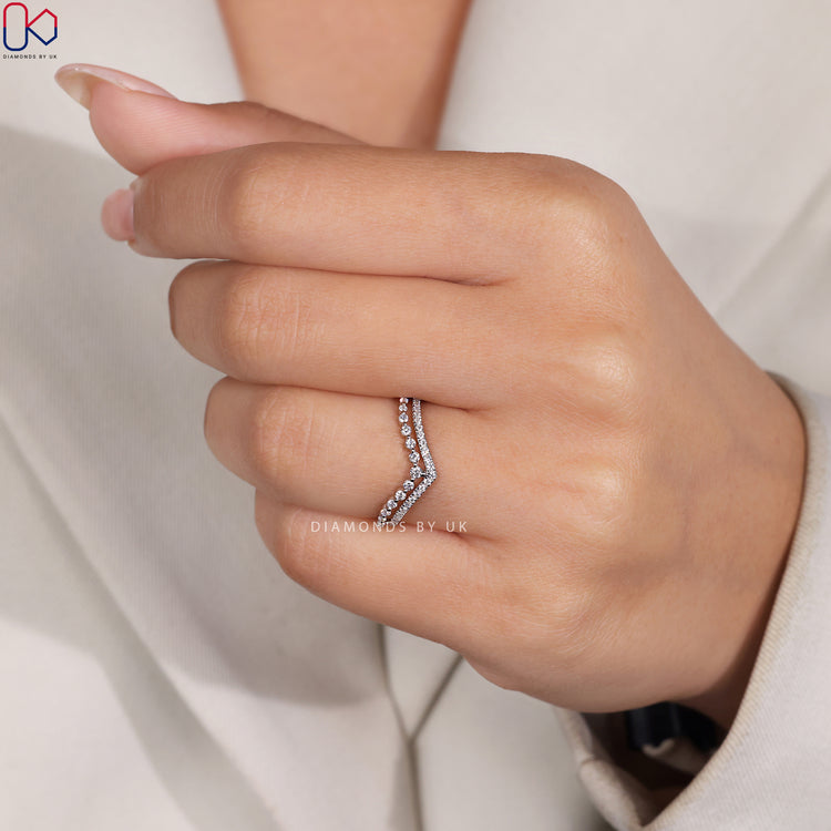 Handmade lab grown diamond band with chevron style.
