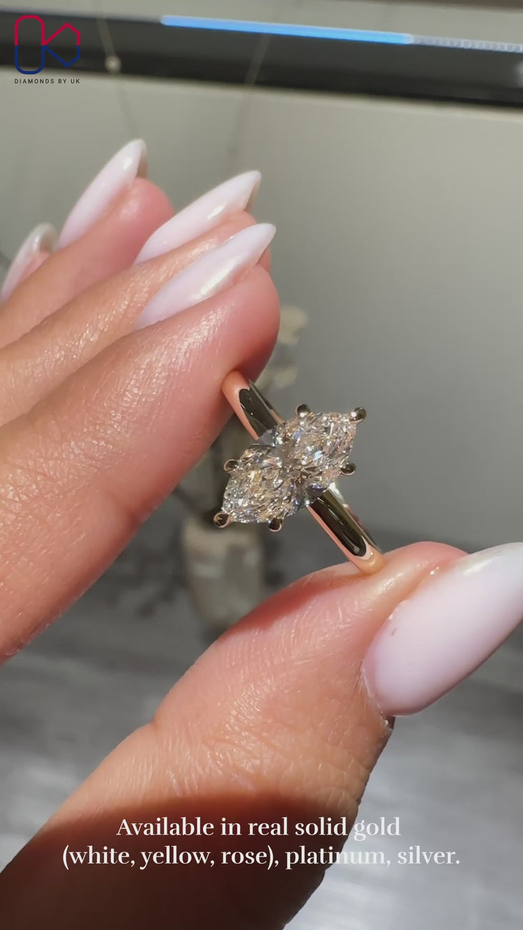 Solitaire diamond ring with a timeless appeal.
