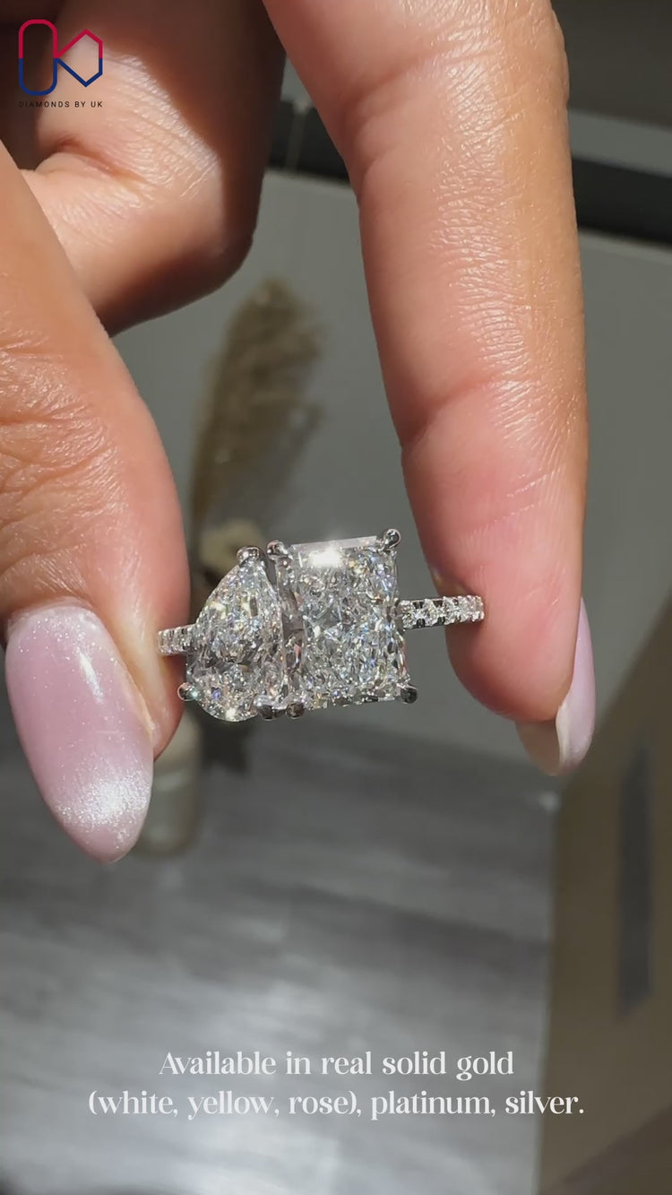 Handmade IGI Certified Toi et Moi diamond ring.