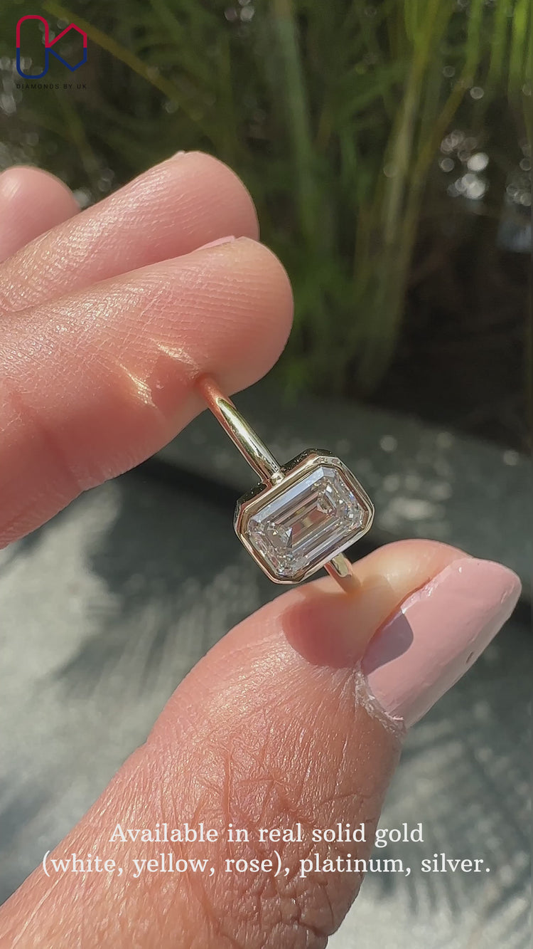 Bezel Setting Ring featuring a sleek and modern look.
