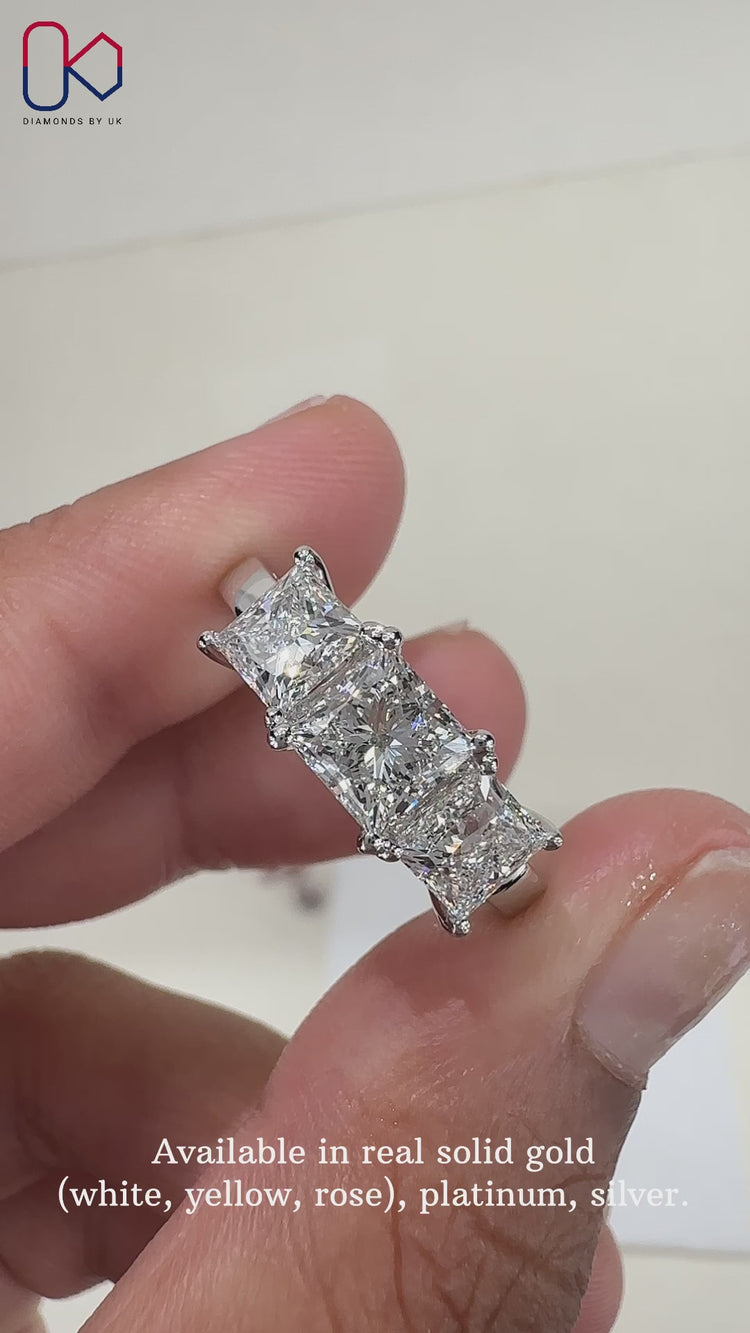 Handmade IGI Certified princess cut diamond ring.