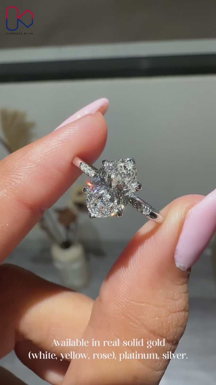 Handmade IGI Certified oval cut diamond ring.