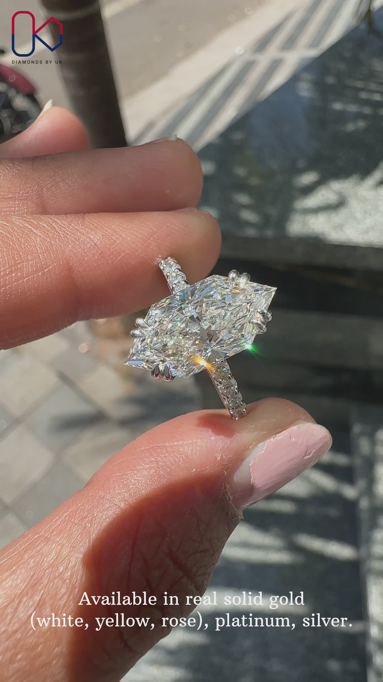 Dutch Marquise Cut Ring set in a luxurious band.
