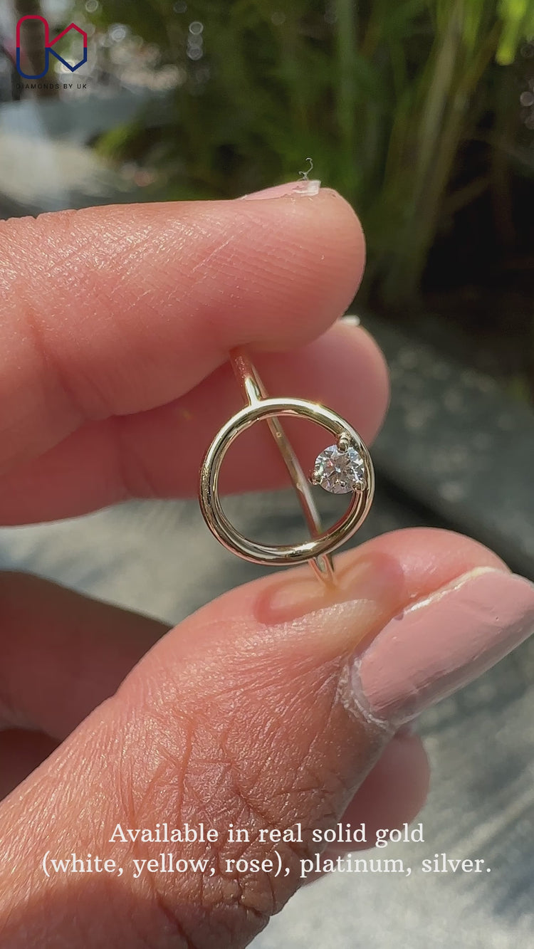 Round Cut Diamond Ring with exquisite craftsmanship.