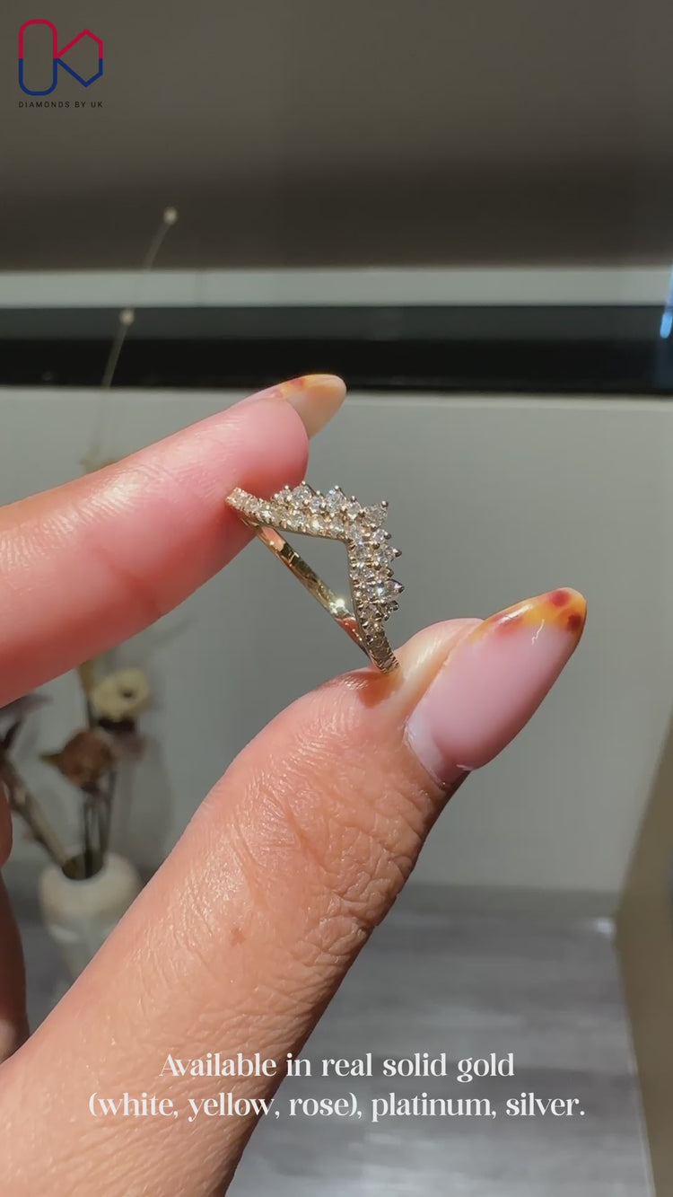 Chevron wedding band made in handmade jewellery style.
