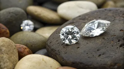 How to Tell Real Diamonds from Lab Created: Your Comprehensive Guide How to Tell Real Diamonds from Lab Created: Your Comprehensive Guide