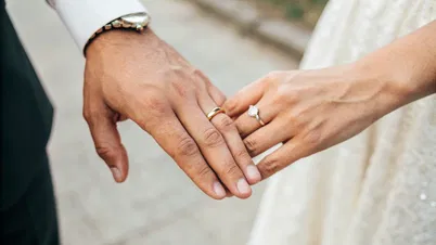 Is a Promise Ring a Pair? Understanding the Symbolism and Meaning Behind Promise Rings Is a Promise Ring a Pair? Understanding the Symbolism and Meaning Behind Promise Rings