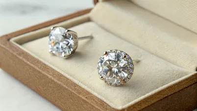 How Many Carats for Diamond Earrings: A Comprehensive Guide to Choosing the Perfect Size