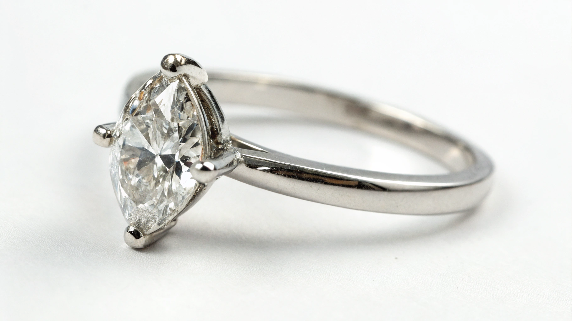 How Much is a One Carat Marquise Diamond Worth? How Much is a One Carat Marquise Diamond Worth?