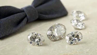 Understanding the Bow Tie Effect in Oval Diamonds: Causes, Implications, and Choosing Your Perfect Stone