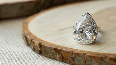 What is a Pear Shaped Diamond? A Comprehensive Guide to the Teardrop Beauty What is a Pear Shaped Diamond? A Comprehensive Guide to the Teardrop Beauty