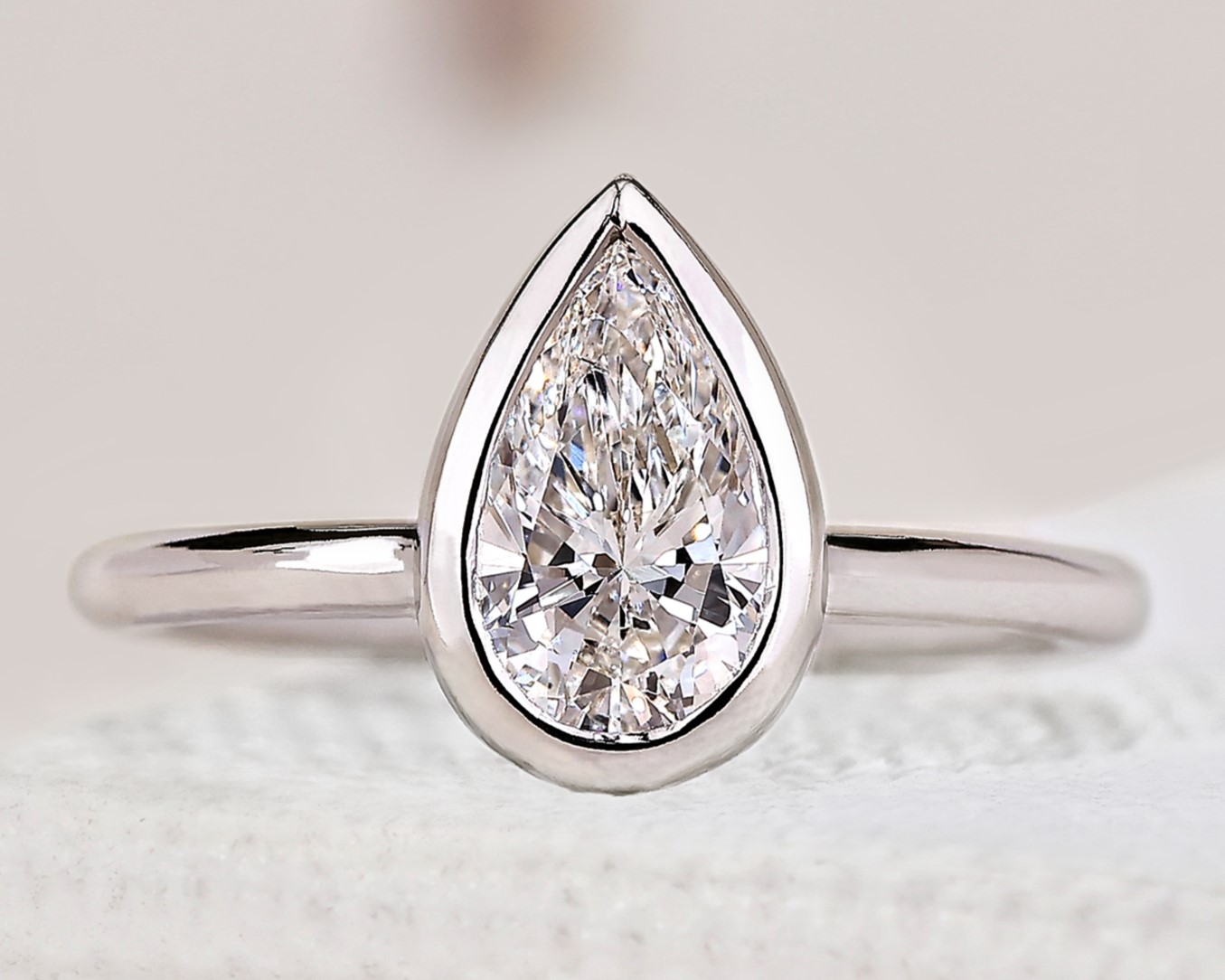 Bezel Rings image